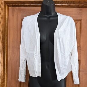 Apt. 9 White Woman’s Knit Cardigan